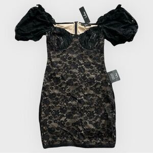 Lulus Black Lace Puff Sleeve Bodycon Mini Dress Size Medium NWT